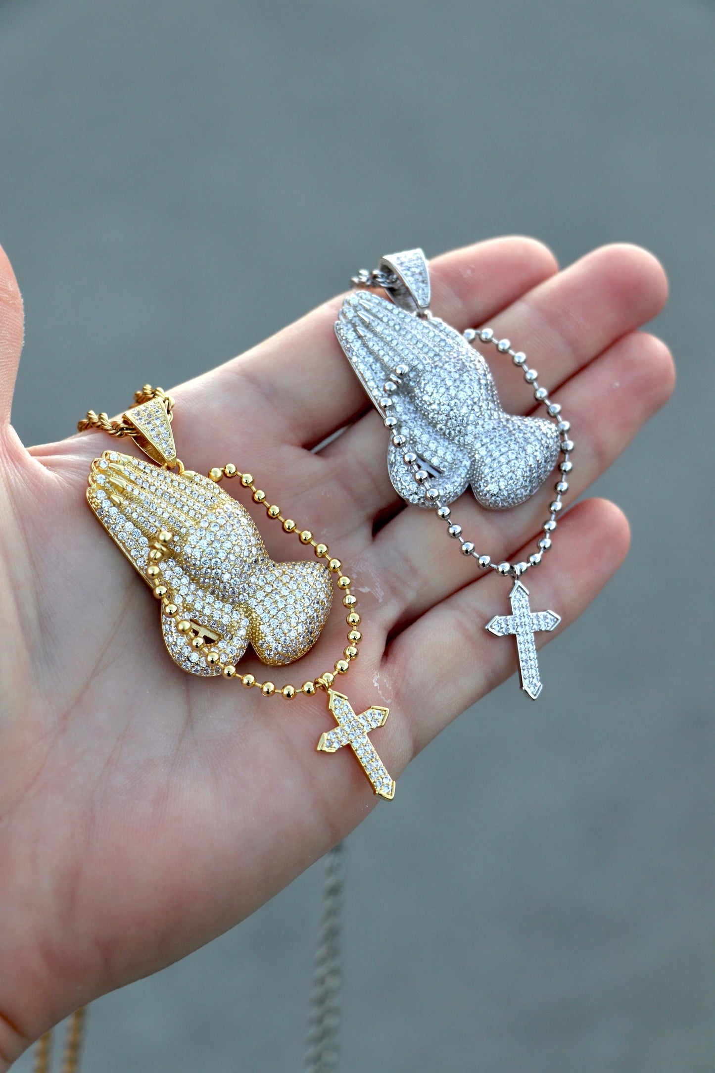 Icy Praying Hands Chain