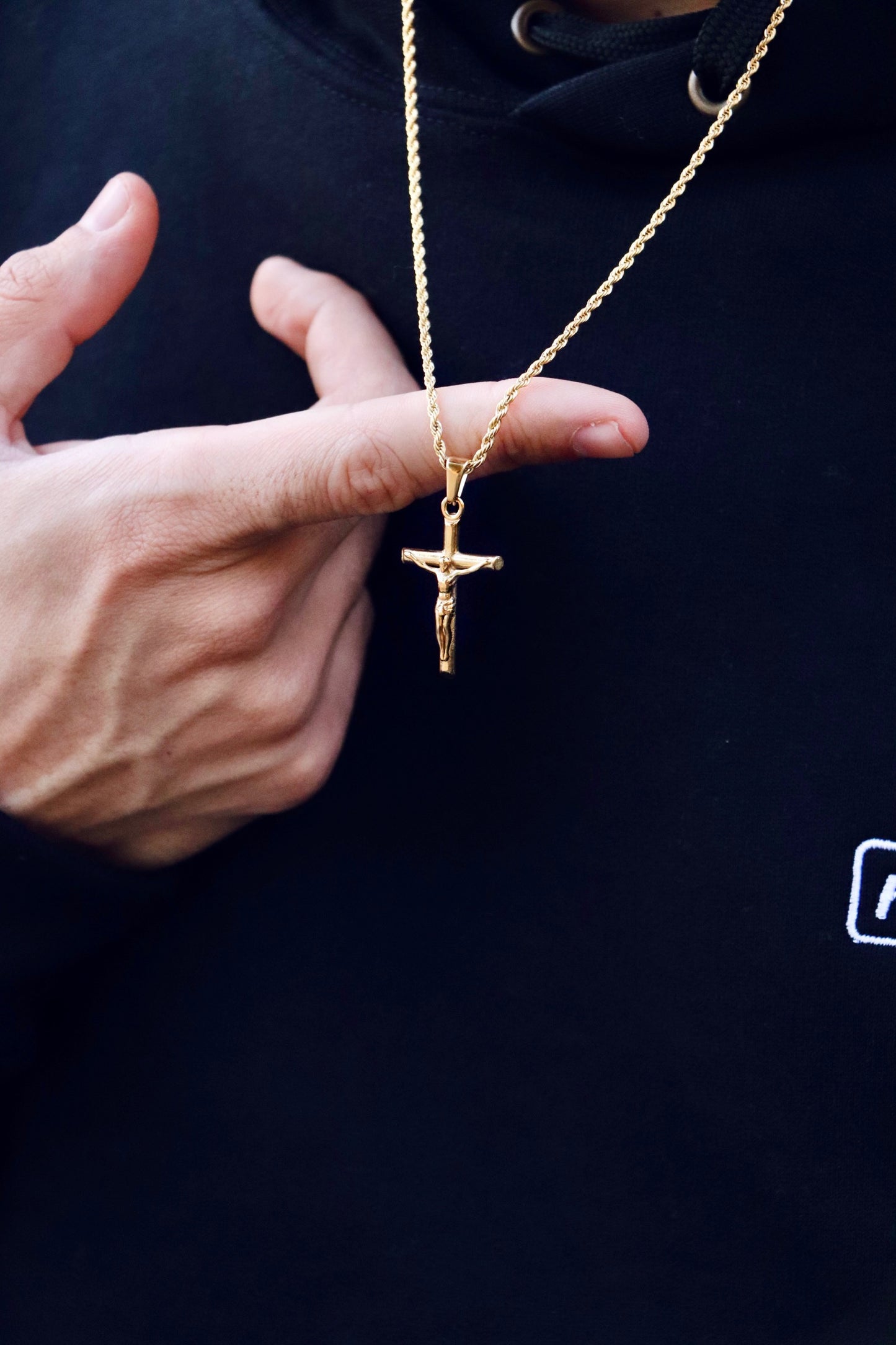 Minimal Jesus Cross Chain