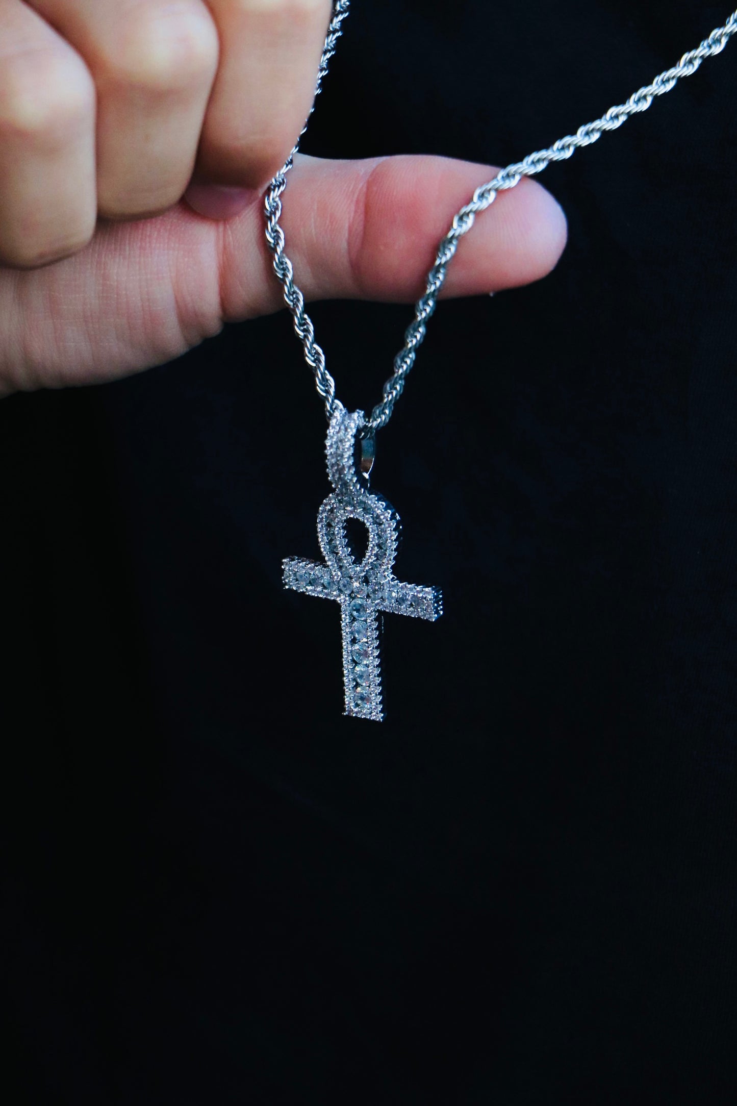 Colar Icy Icy Ankh Cross