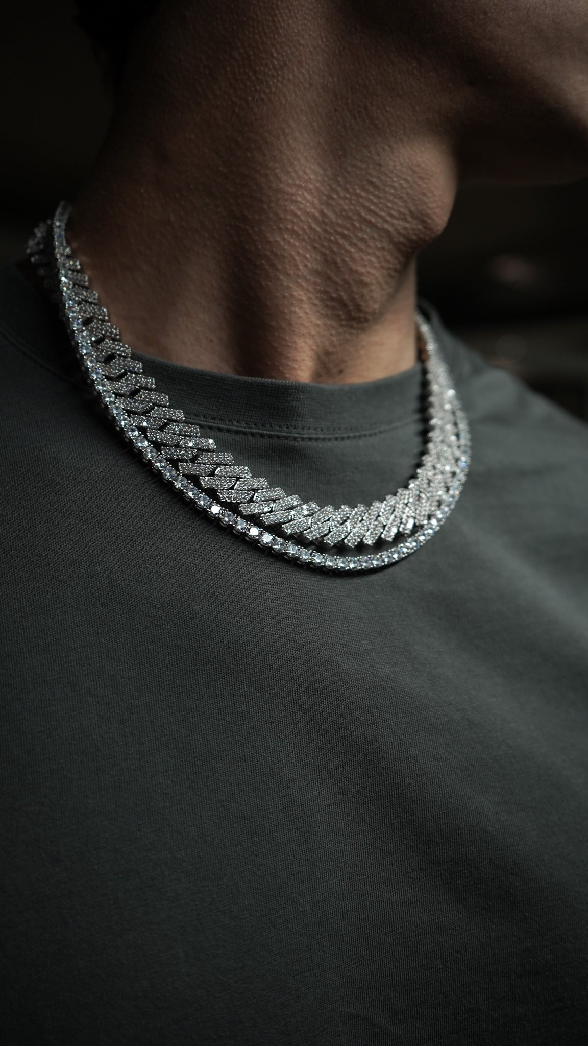 Luxury White Gold Diamond Tennis Chain Necklace - 4-5/8 Cttw – Splendid  Jewellery